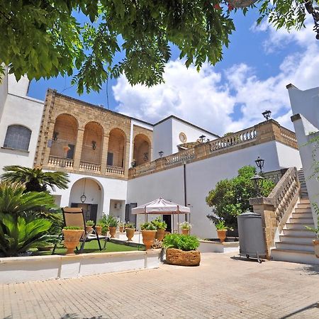 Palazzo De Donatis B&B Melissano Εξωτερικό φωτογραφία