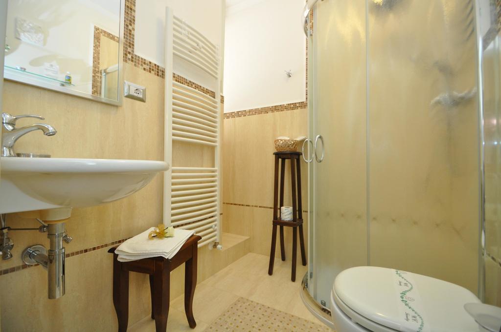 Palazzo De Donatis B&B Melissano Δωμάτιο φωτογραφία