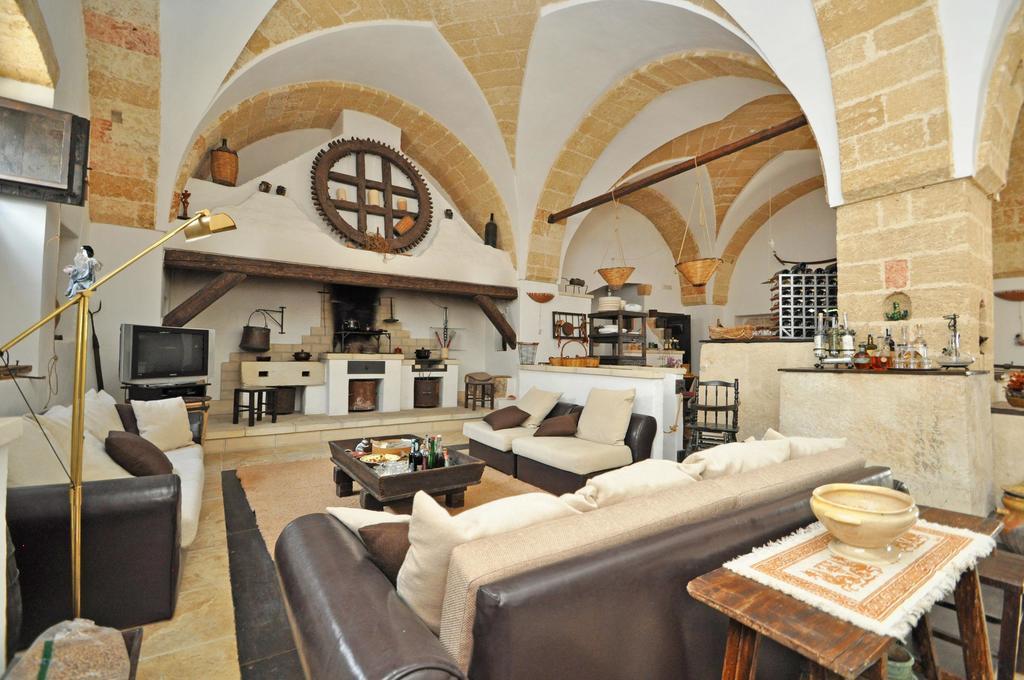 Palazzo De Donatis B&B Melissano Εξωτερικό φωτογραφία