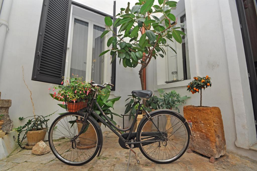 Palazzo De Donatis B&B Melissano Εξωτερικό φωτογραφία