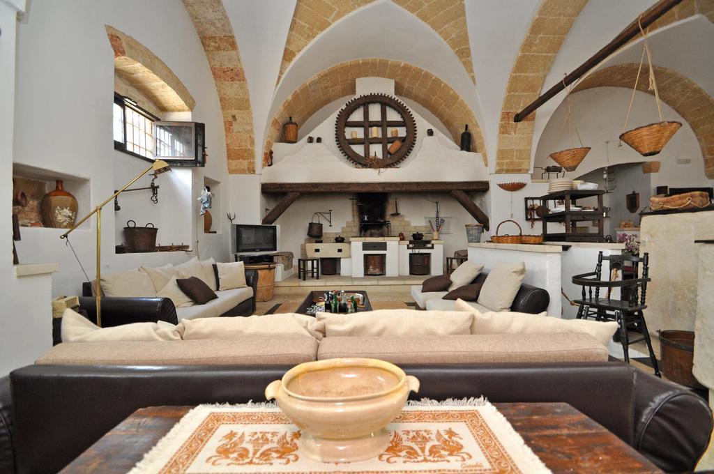 Palazzo De Donatis B&B Melissano Εξωτερικό φωτογραφία