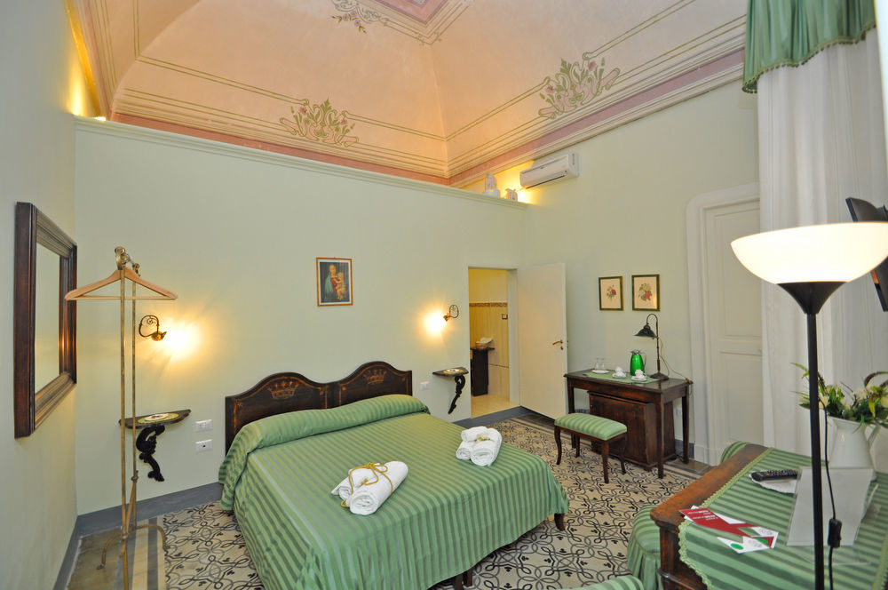 Palazzo De Donatis B&B Melissano Εξωτερικό φωτογραφία